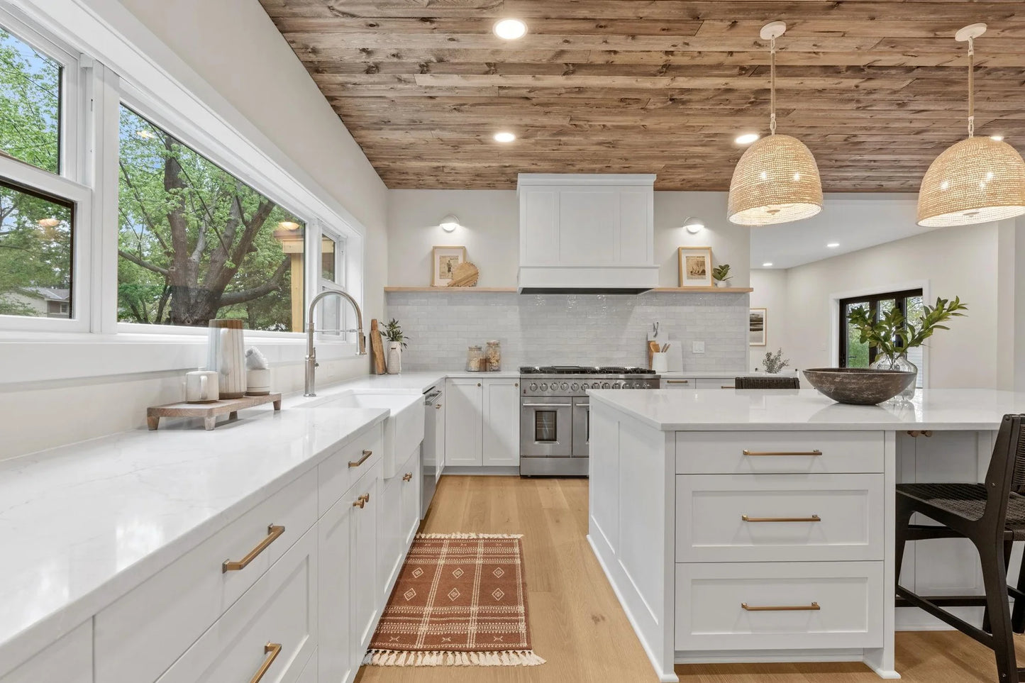 4404 Wilson Street, Minnetonka, MN 55345