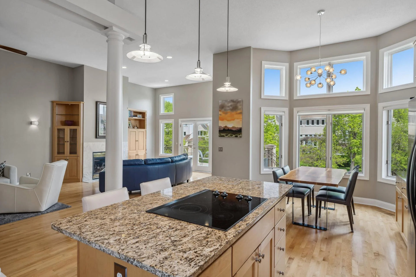 517 River Street, Minneapolis, MN 55401