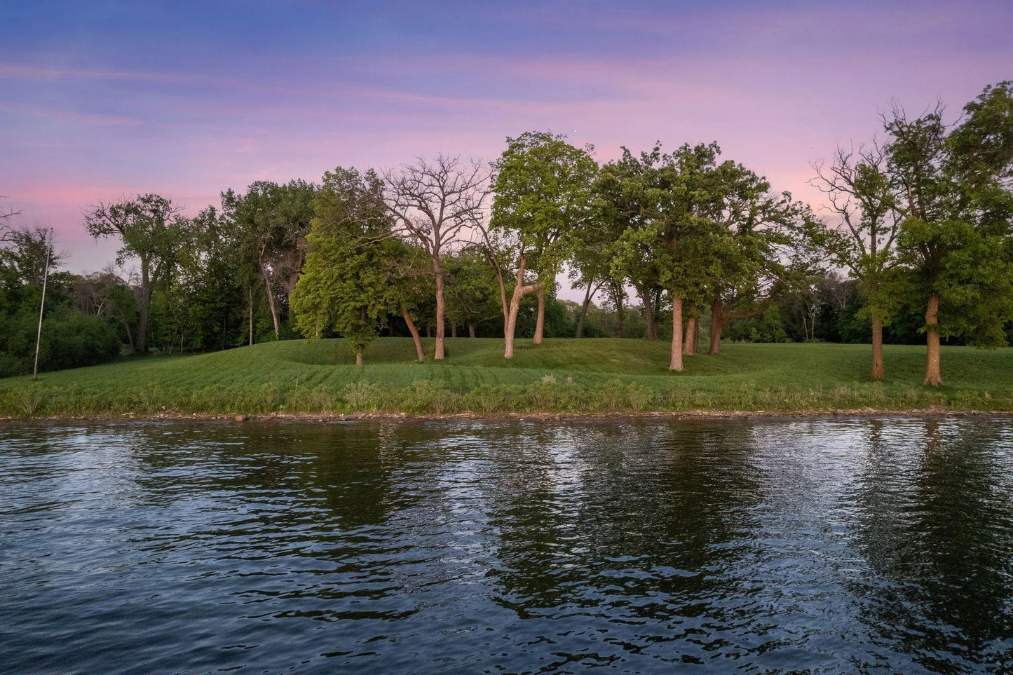 535 Bushaway Road, Wayzata, MN 55391