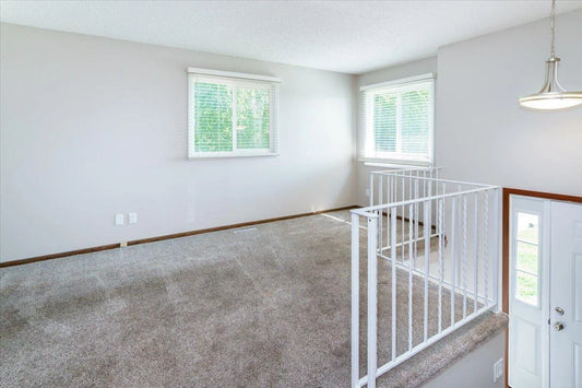 5410 Old Shakopee Circle, Bloomington, MN 55437